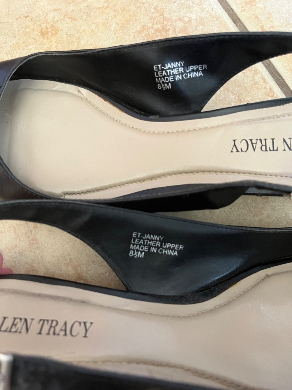 ELLEN TRACY LEATHER PEEP TOE WEDGES BLACK 8.5 - Picture 3 of 7